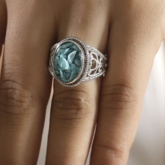 Matrix Sleeping Beauty Turquoise 8.00 ctw Solitaire Ring in Platinum Over Copper - Picture 3 of 4
